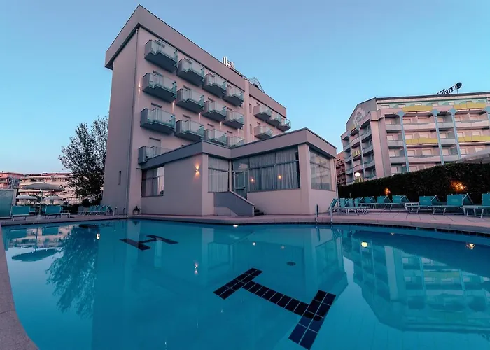 Imperiale Ξενοδοχείο 3*